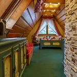 Lesny Dworek Bed & Breakfast