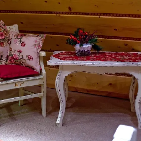Couette-café Lesny Dworek 5*