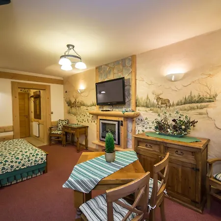 Lesny Dworek Bed & Breakfast