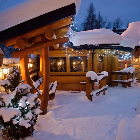 Lesny Dworek Alojamento de Acomodação e Pequeno-almoço