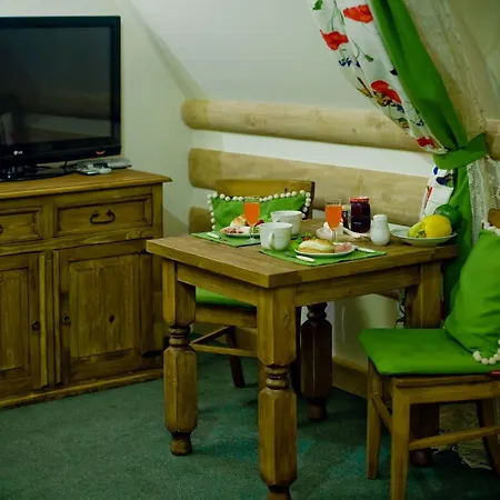 Leśny Dworek Nocleg ze śniadaniem