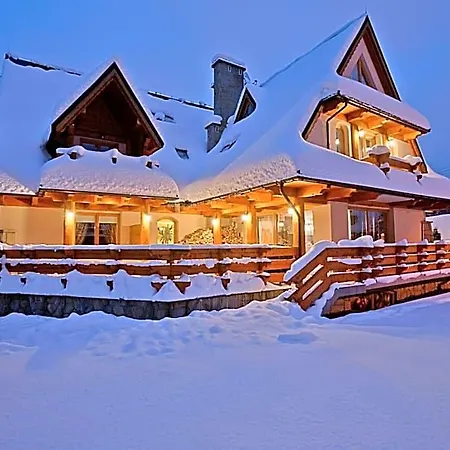 Lesny Dworek Bed & Breakfast