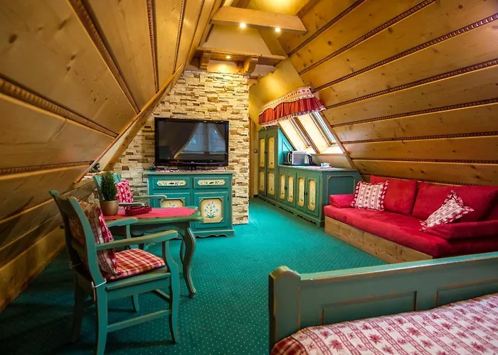 Lesny Dworek Bed & Breakfast