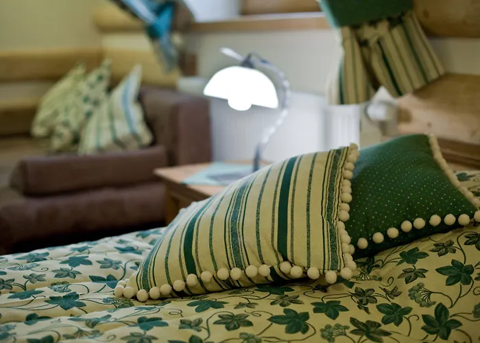 Bed & Breakfast Lesny Dworek