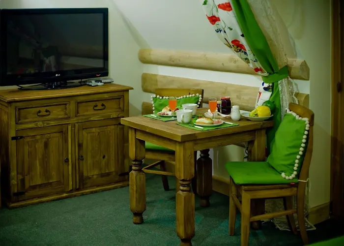 Lesny Dworek Bed & Breakfast