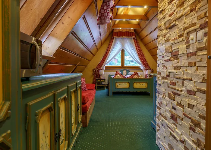 Lesny Dworek Bed & Breakfast