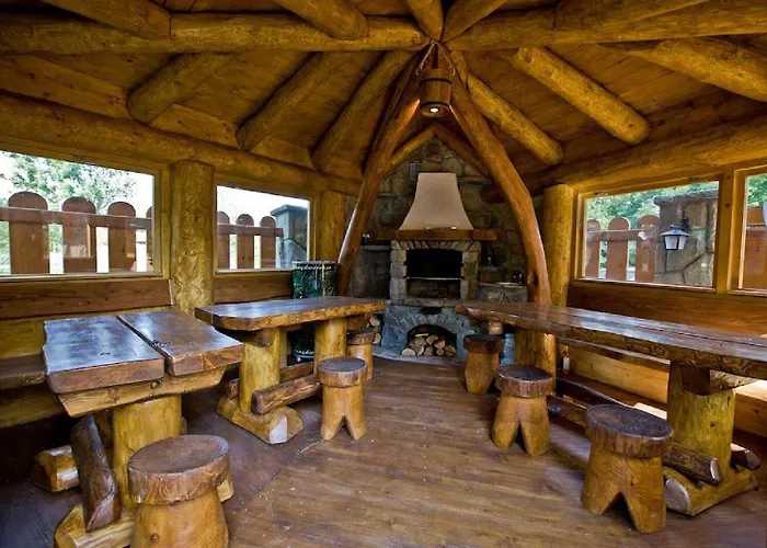 Lesny Dworek Bed & Breakfast