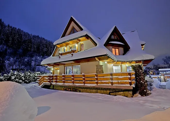 Lesny Dworek Bed & Breakfast 3*